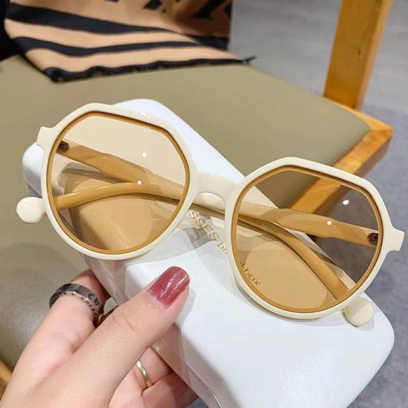 Sunglasses Women Geometry Shape Frame Fashion Glasses Vintage Big Sunshades Shades For Zonnebril Feminino