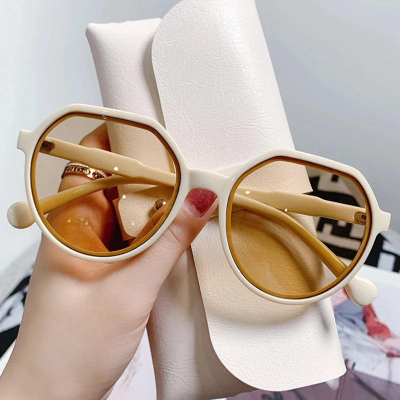 Sunglasses Women Geometry Shape Frame Fashion Glasses Vintage Big Sunshades Shades For Zonnebril Feminino